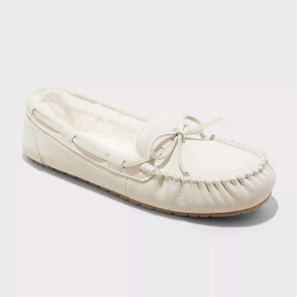 Women's Auden Bria Moccasin Slippers Cream Size 6 New With Tags